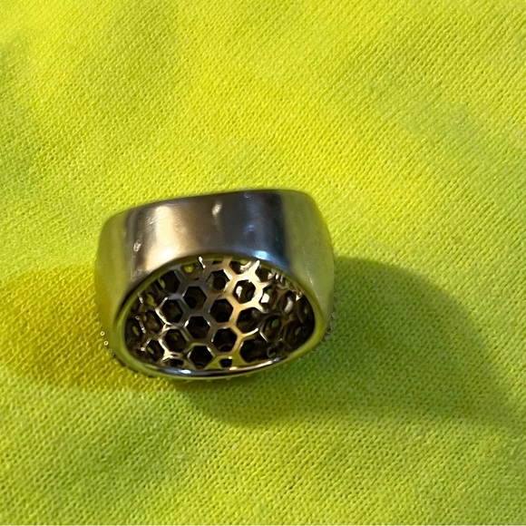 Beautiful 925 BBJ Ring with rows of sparkling CZ stones size 5 - Picture 3 of 4